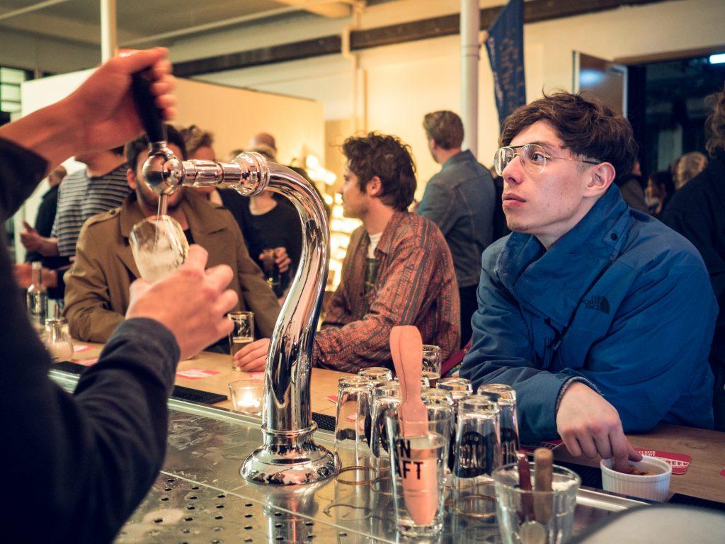 Café & Restaurant (momenteel gesloten vanwege overheidsmaatregelen rond COVID-19)