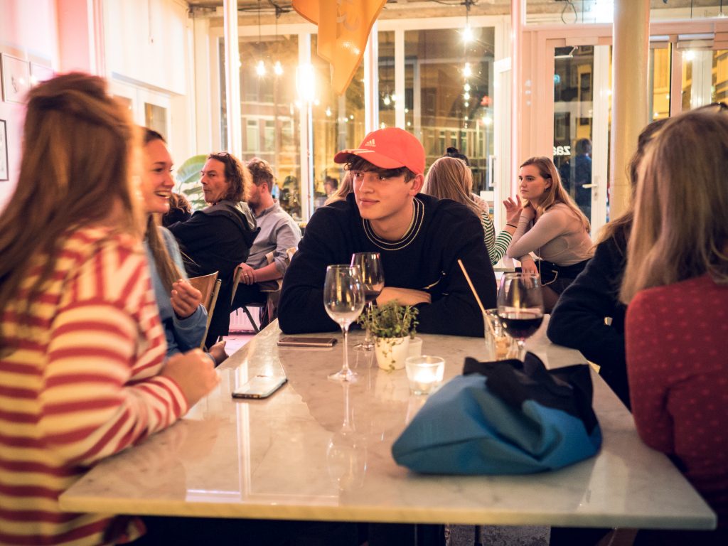 Café & Restaurant (momenteel gesloten vanwege overheidsmaatregelen rond COVID-19)