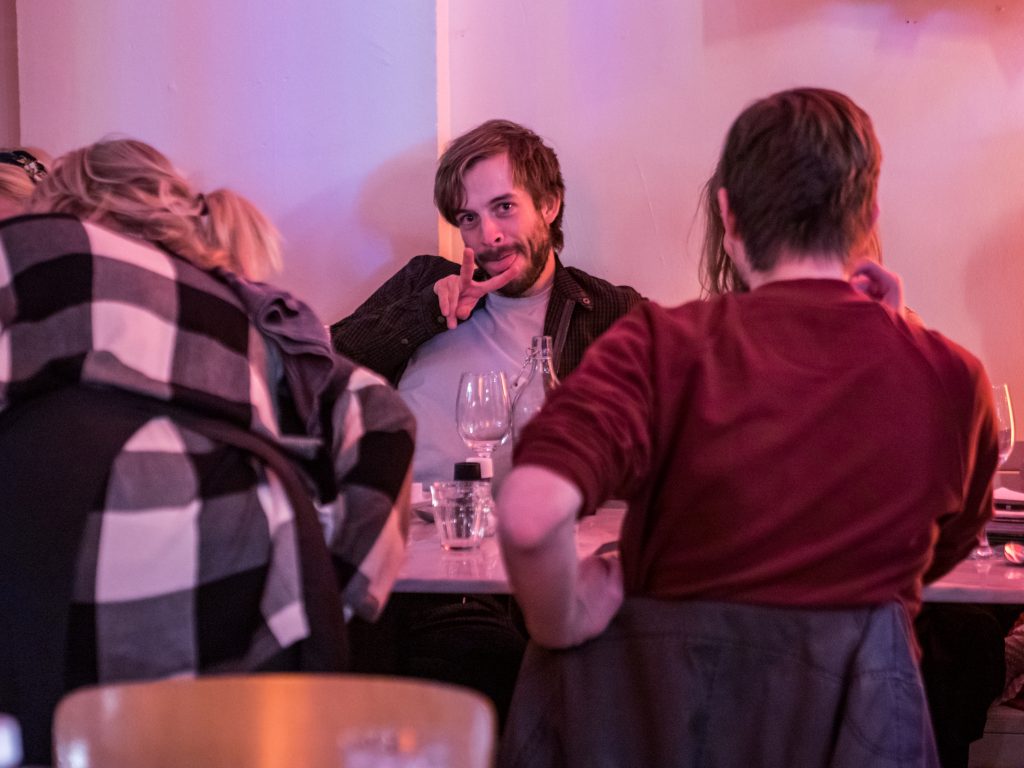 Café & Restaurant (momenteel gesloten vanwege overheidsmaatregelen rond COVID-19)